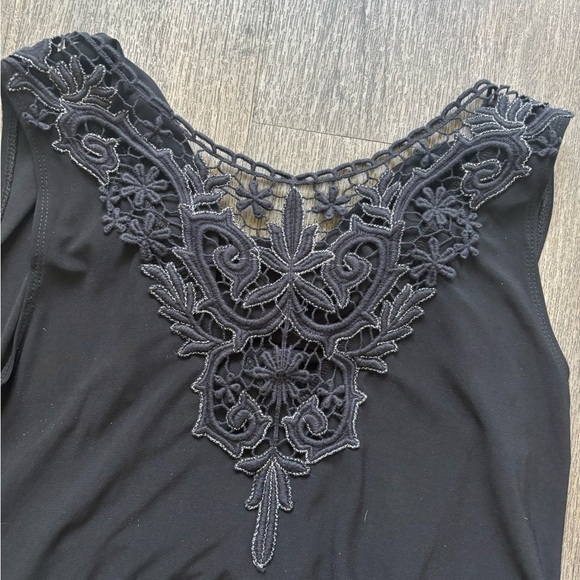 Heart Soul Black Sleeveless Lace Blouse - Picture 6 of 6